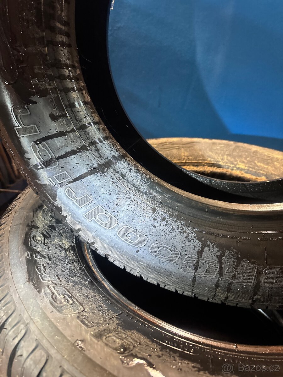 Letní pneu 205/65r15 - 2