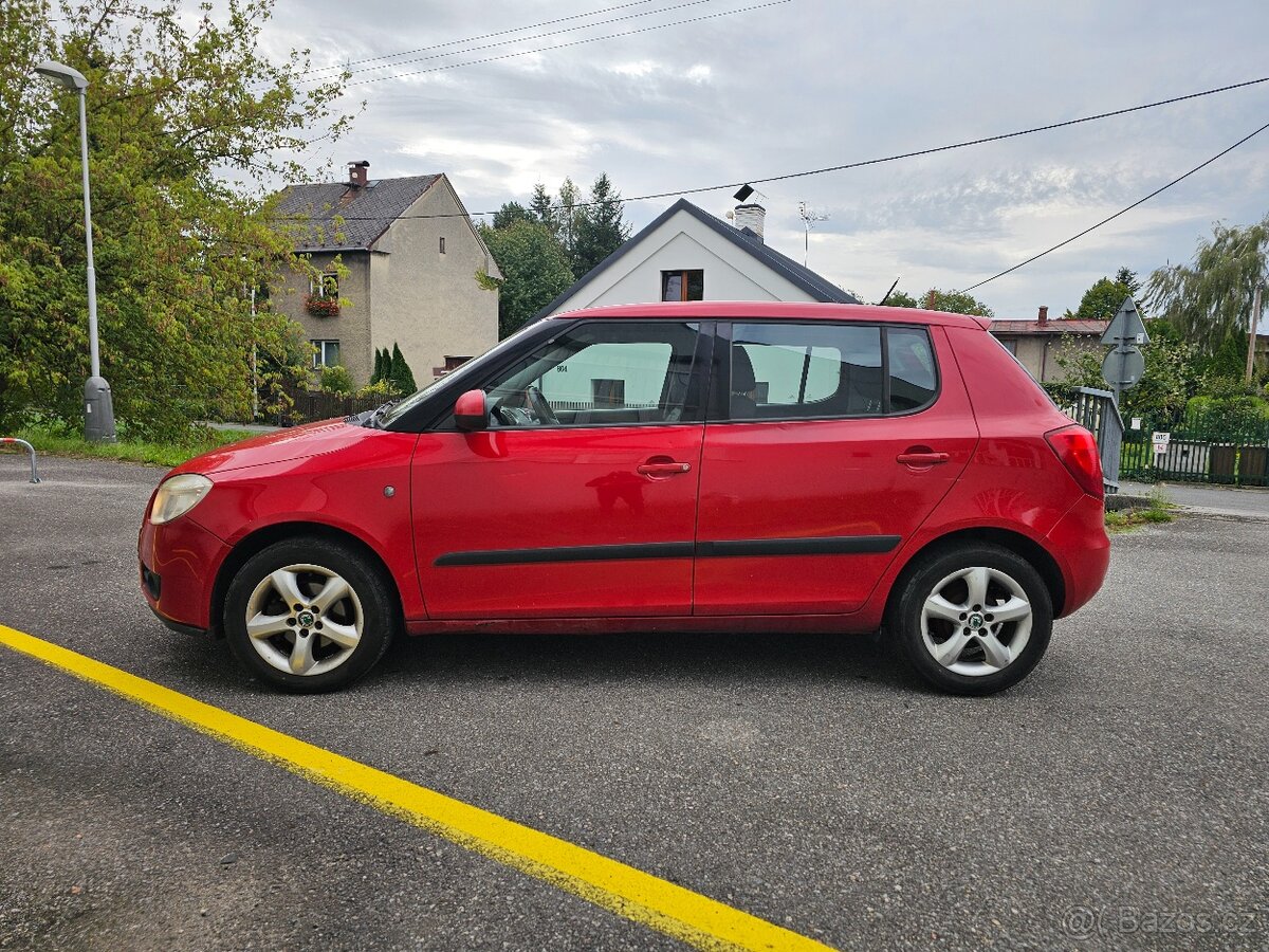 Škoda Fabia 2 1.2HTP 51KW - 2