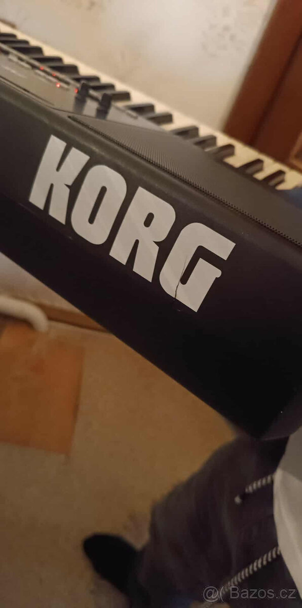 korg pa300 - 2