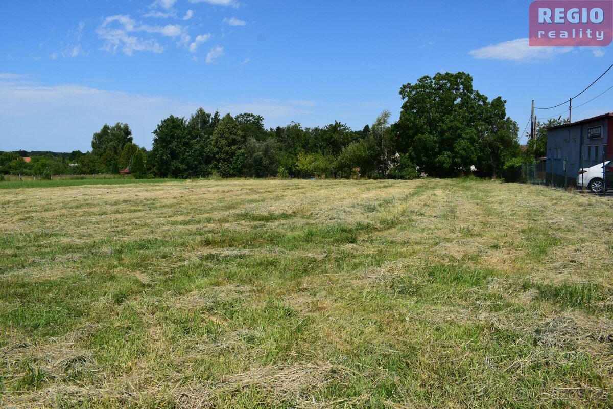 Prodej stavebního pozemku 2407m2 v Havířově Bludovicich - 2