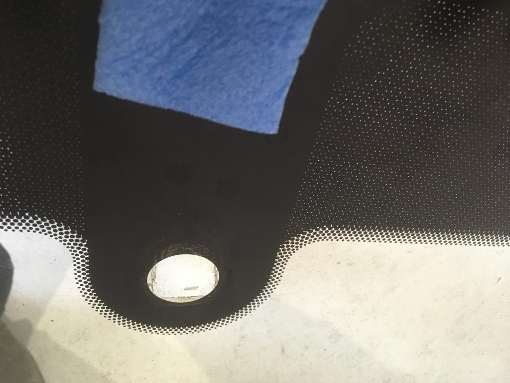 Jaguar X-Type čelní sklo - 2