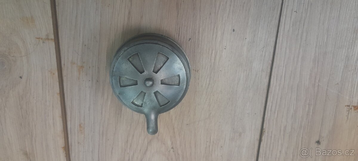 Jawa 550 / 555 , manet - 2