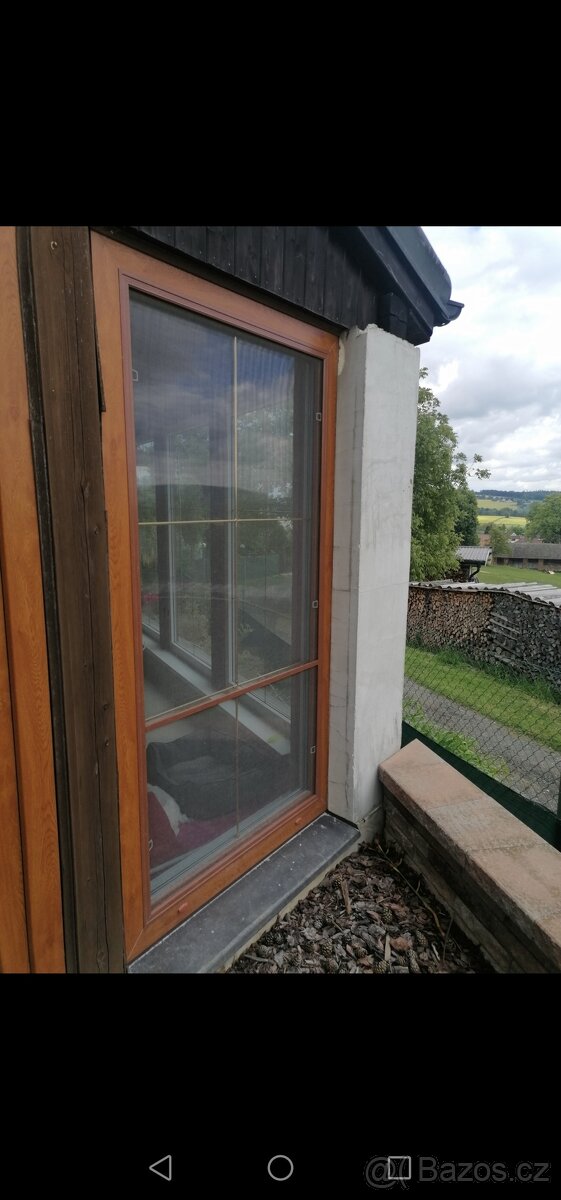 Prodám používané plastové okno Vekra - 2