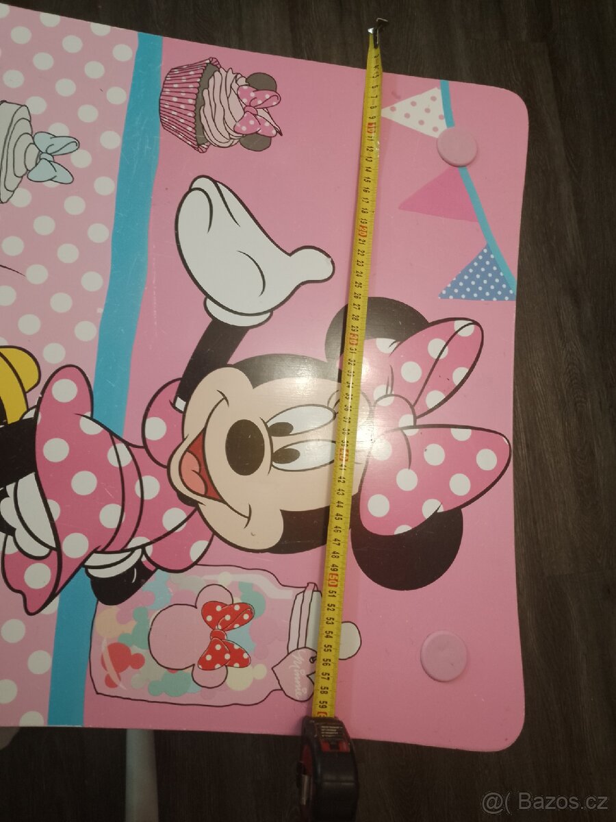 Stolek + 2 židle, postýlka pro panenky - 2