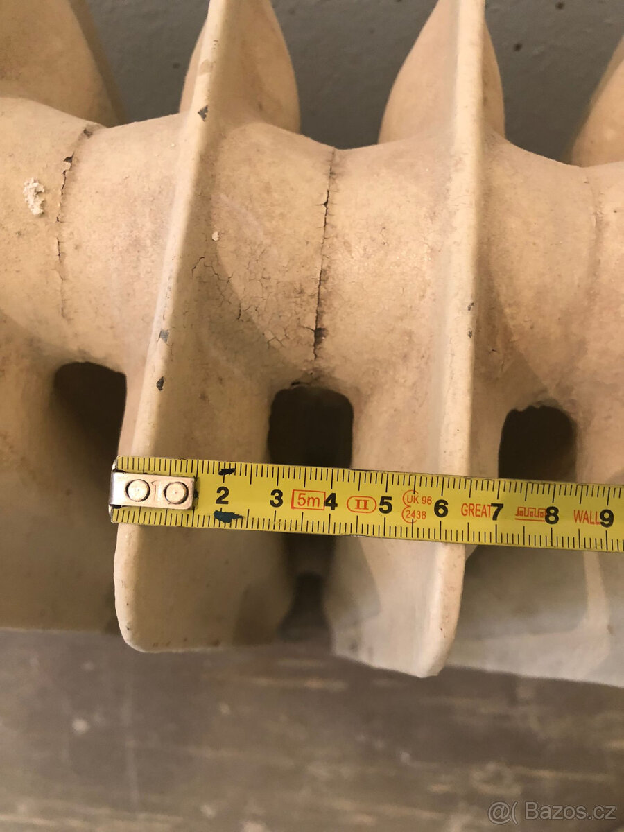 Litinový radiátor do pokoje 14 článků - 2