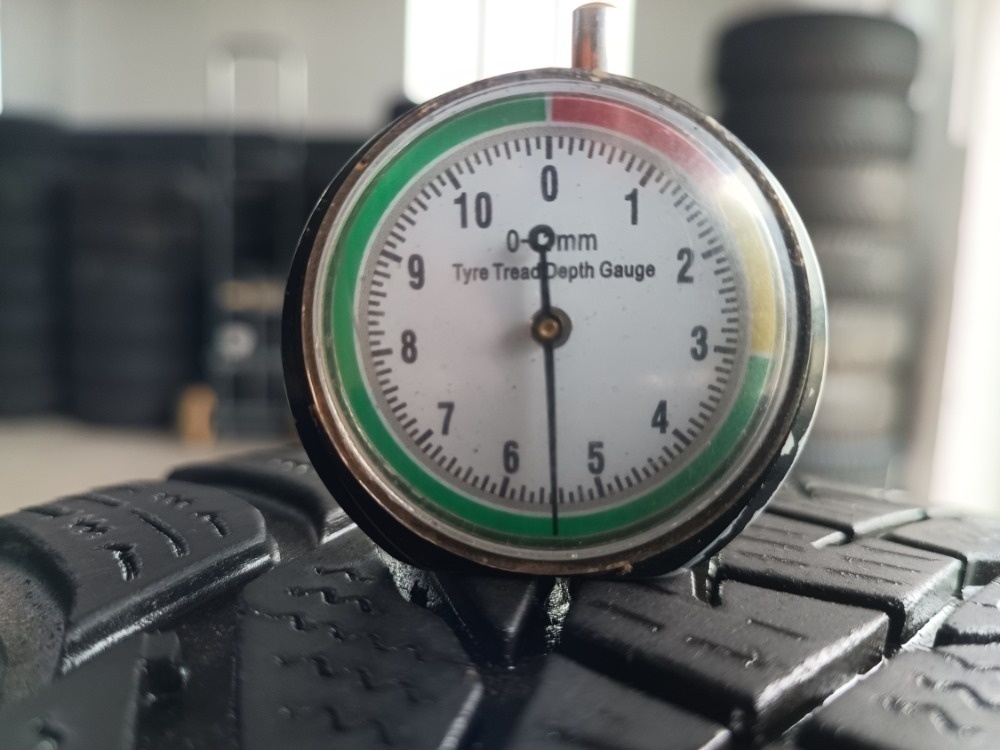 235/55 R17 HANKOOK (2820) - 2