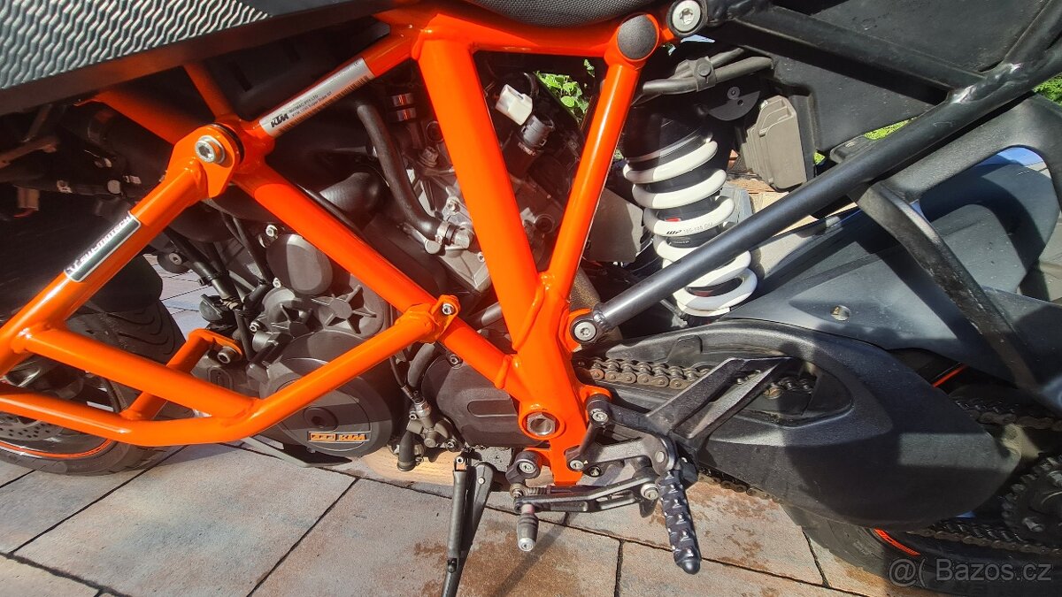 KTM Superduke 1290 GT - 2