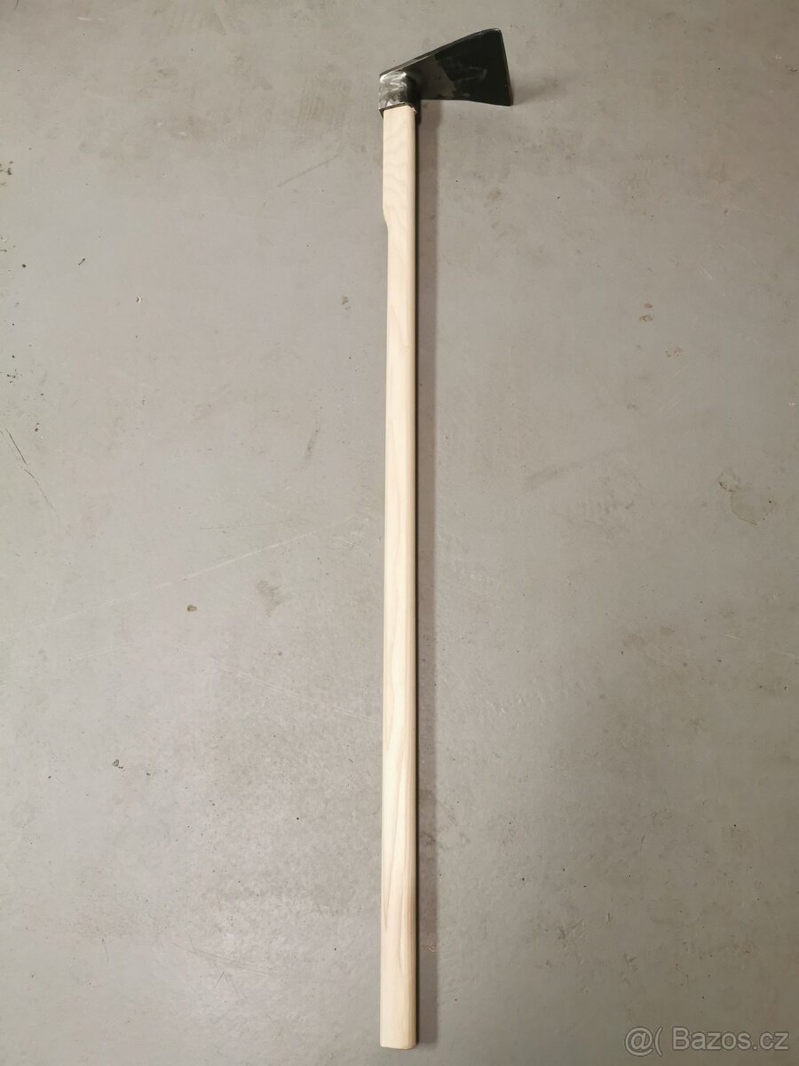 Kovaná zahradní motyka šíroká cca 13cm - NOVÁ, vyrobeno v ČR - 2