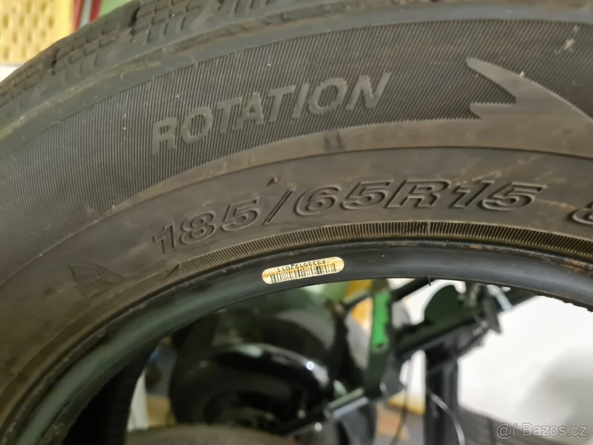 Zimní gumy 185/65R15 - 2