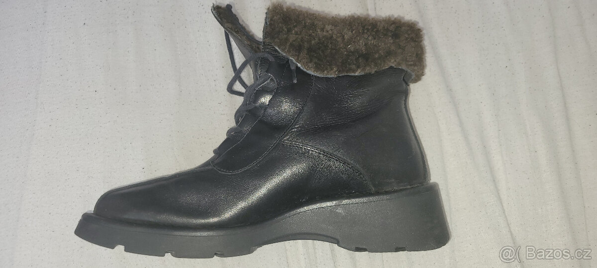 Kožené kotníčkové boty s beránkem - 2