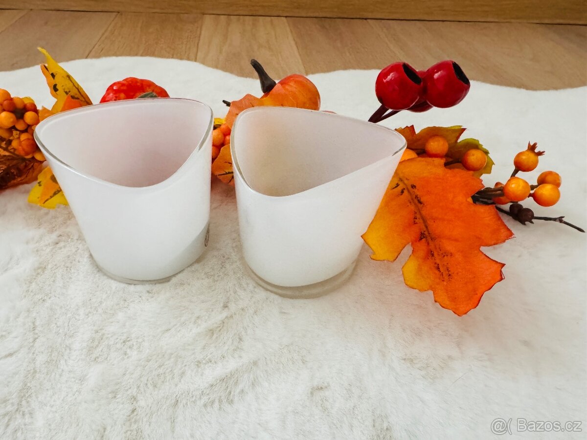 Sada 2 designových svícnů - 2