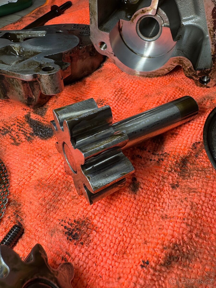 BMW E30 olejove cerpadlo m20b25 - 2