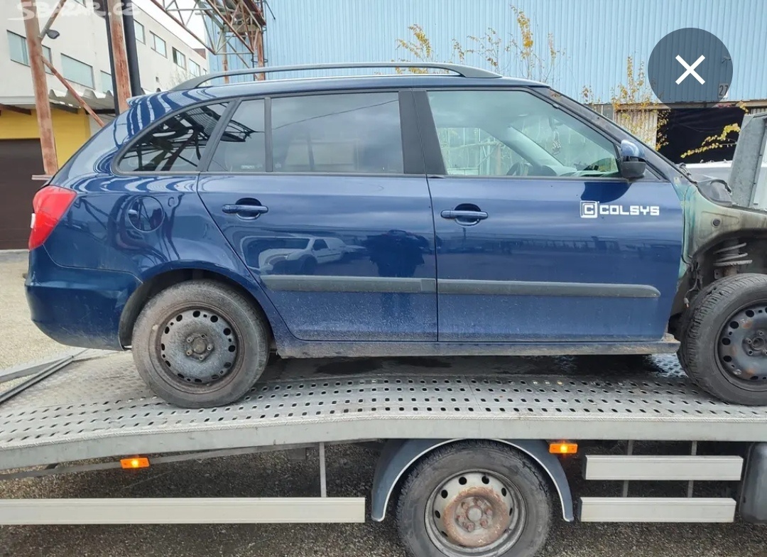 Škoda Fabia 2 kombi combi modrá 1.2tsi - 2