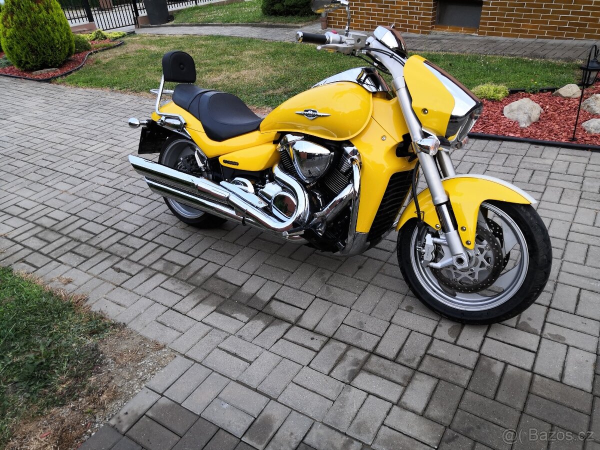 prodám suzuki intruder 1800 m - 2