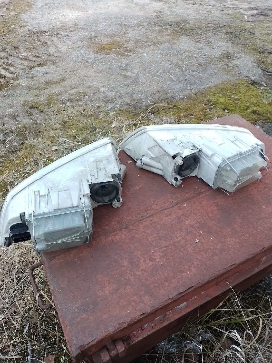 Světla Škoda octavia 2 - 2