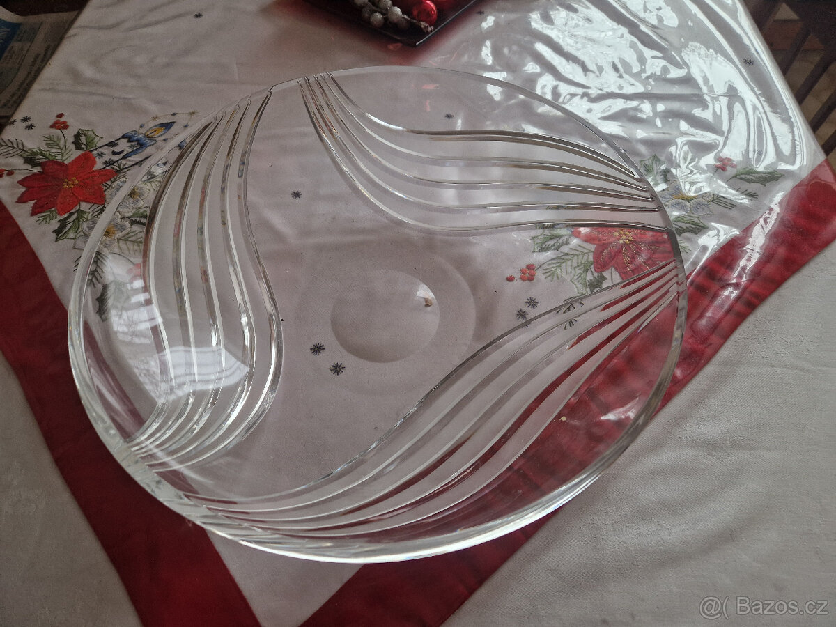 Prodám skleněnou mísu - 2