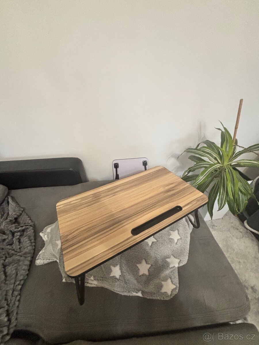 servirovací stolek - 2