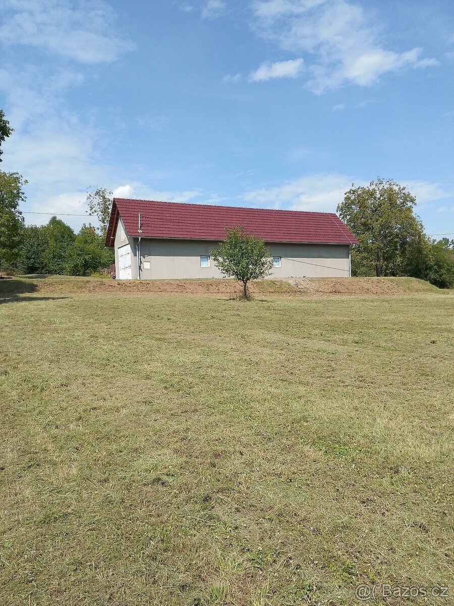 PRODEJ VÝROBNÍHO OBJEKTU HALY SE ZAHRADOU - 2