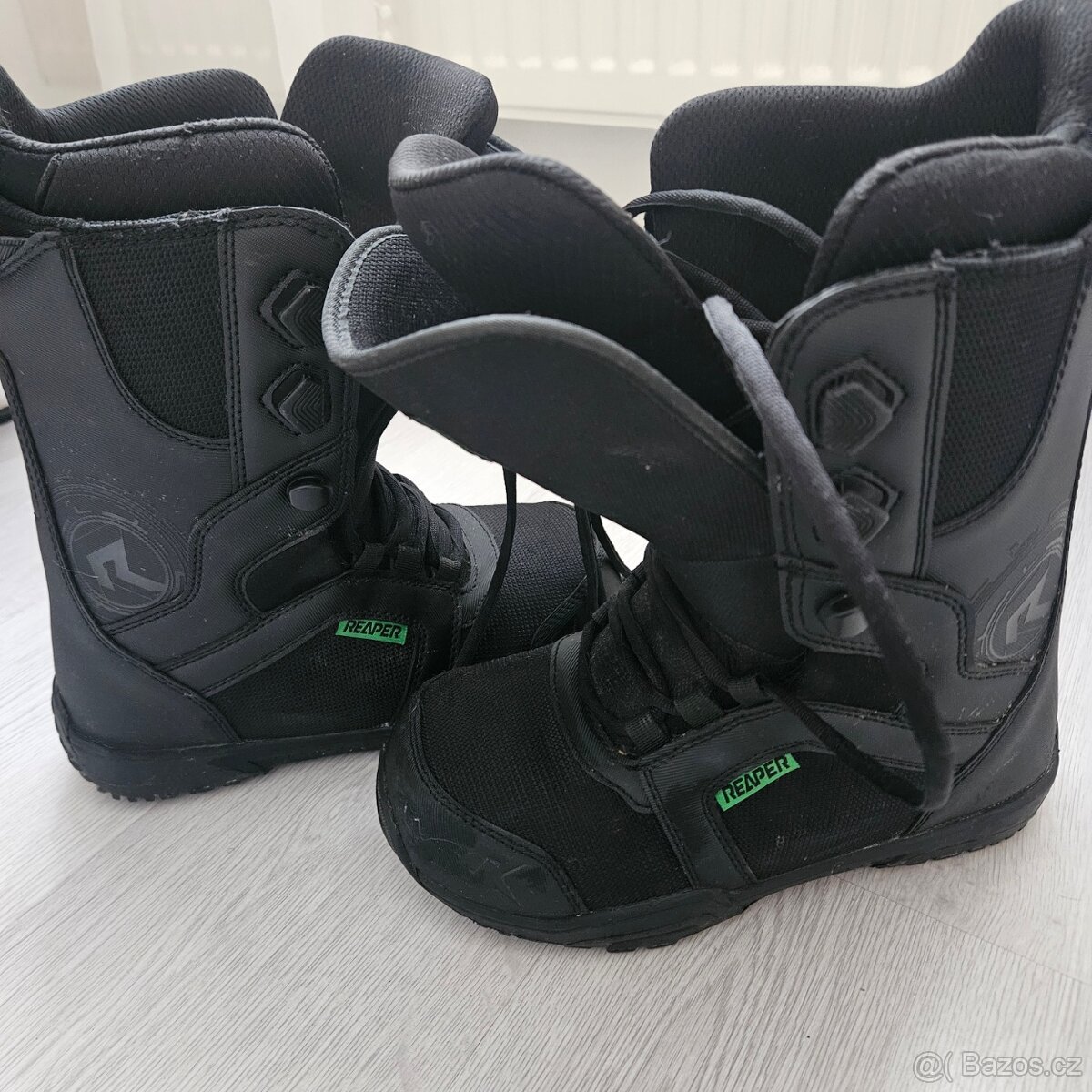 Snowboard s vázáním, snowboardové boty Reaper - 2