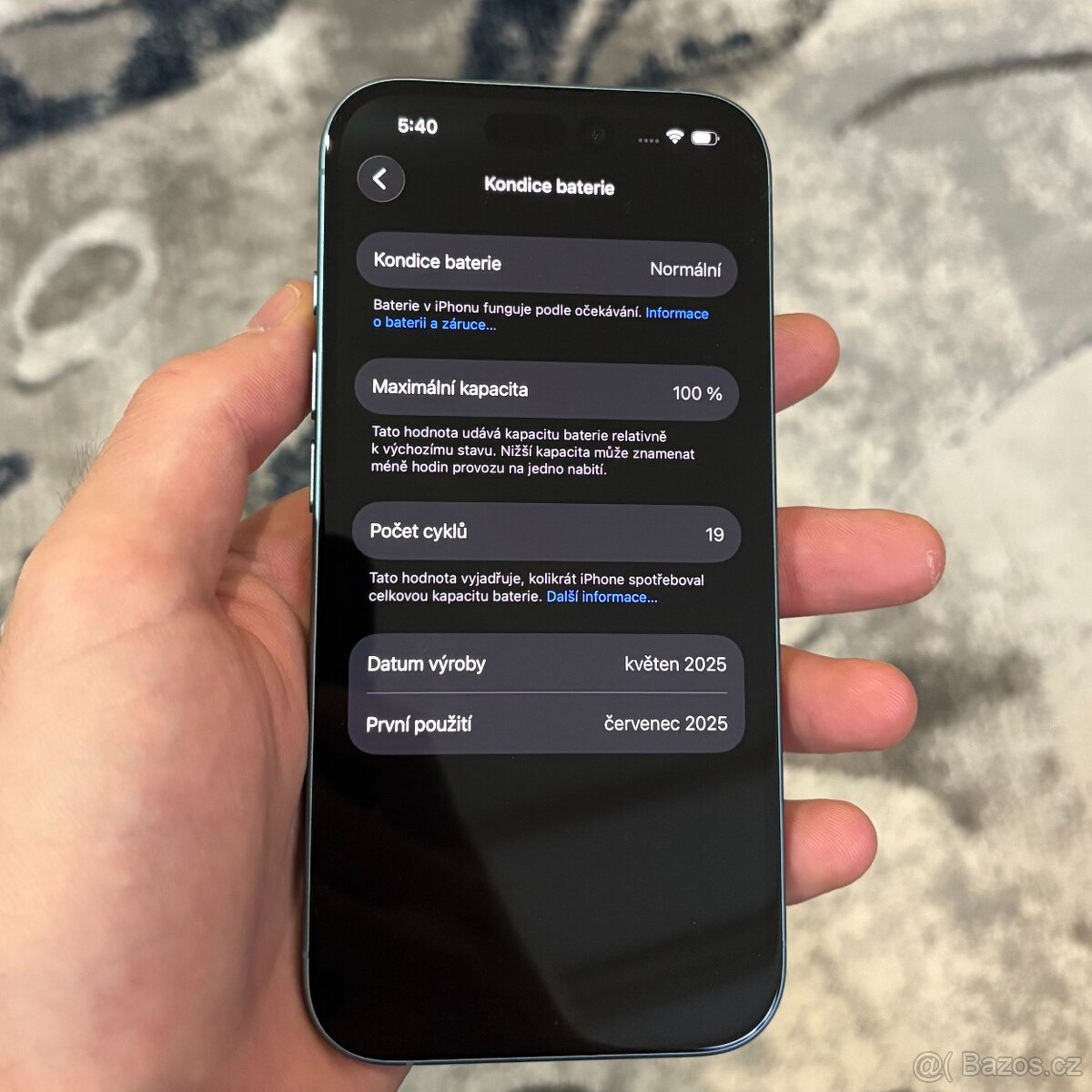 iPhone 16 256GB (100% baterie, v záruce) - 2