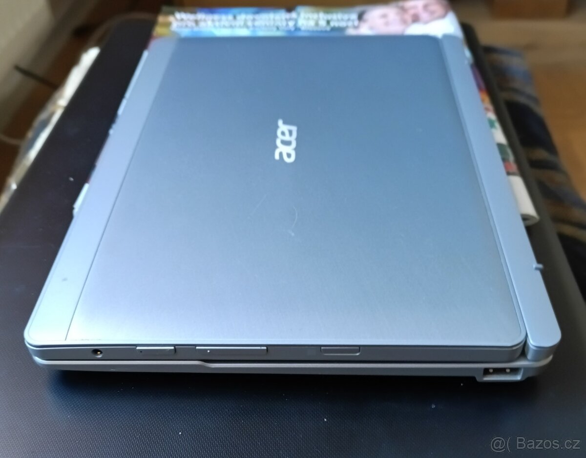 Acer 2 v 1 - 2