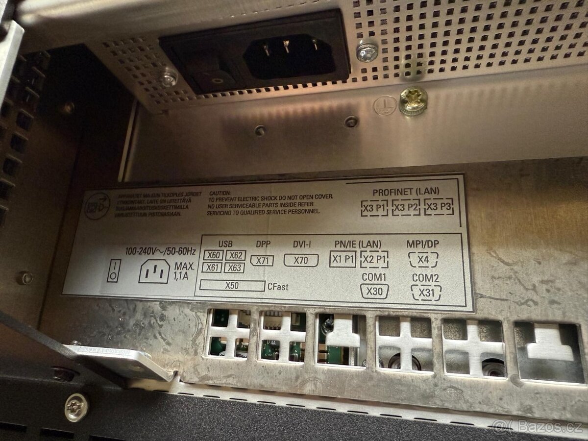 SIEMENS SIMATIC HMI IPC477D 22" - 2