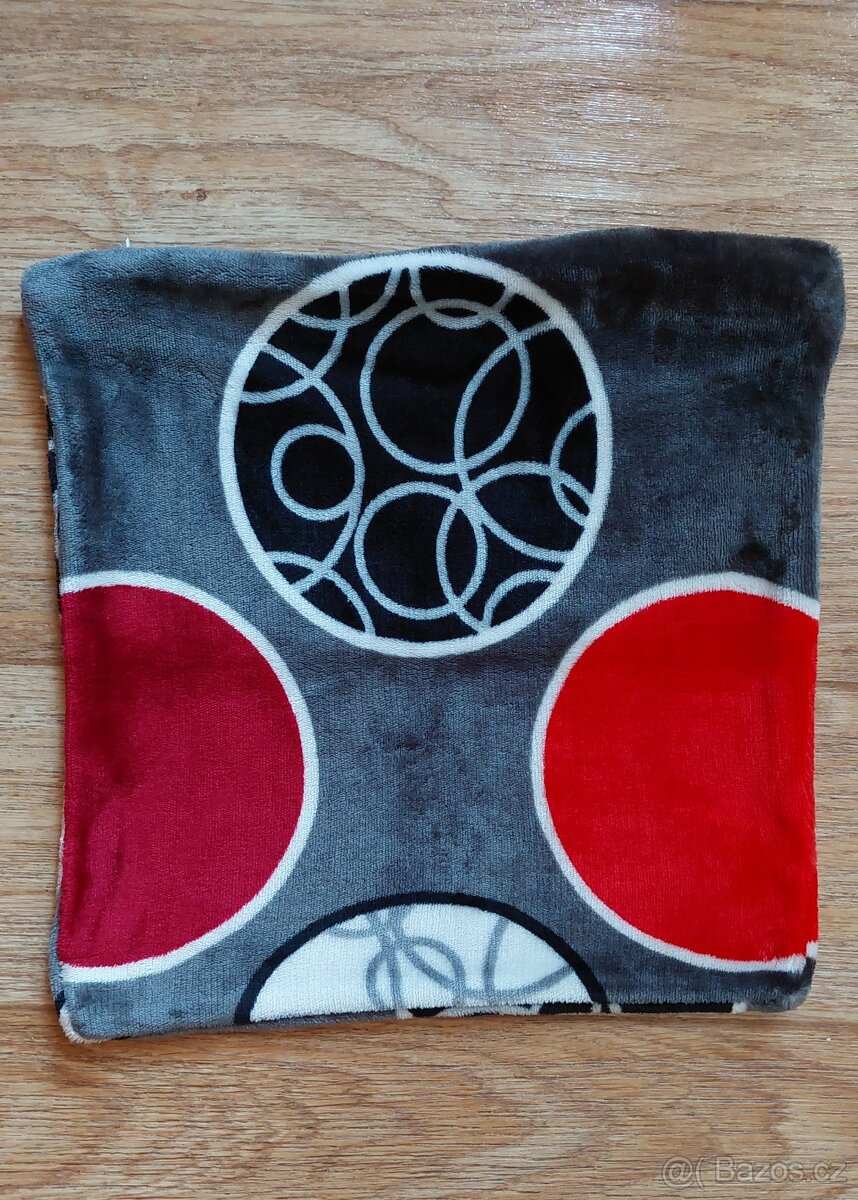 Sametové povlaky na polštářky - 2