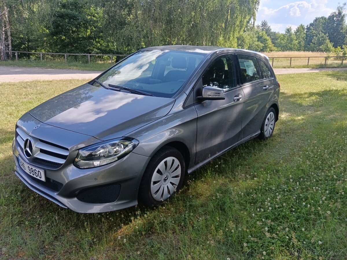 Mercedes Benz B 200 CDi - 2
