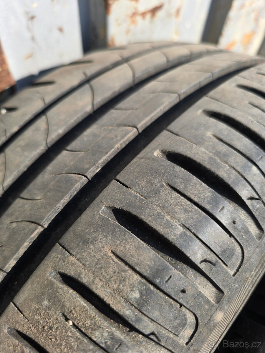 Prodám 2 x letní pneu Michelin 185/55/15 - 2