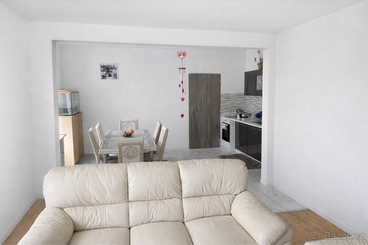 K pronájmu byt 2+1 v Pulpecnu - 2