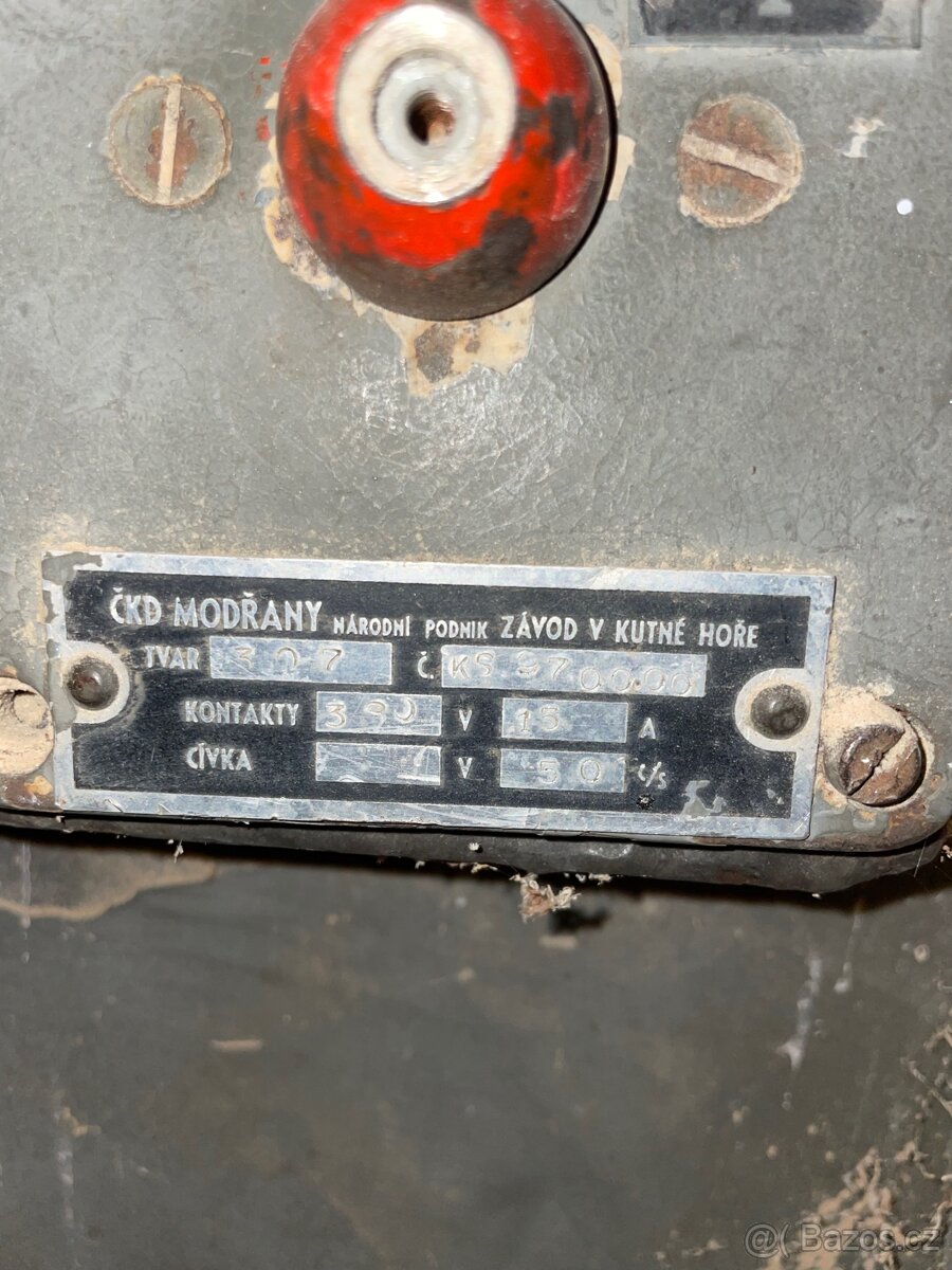 Pásová pila Tos - 2