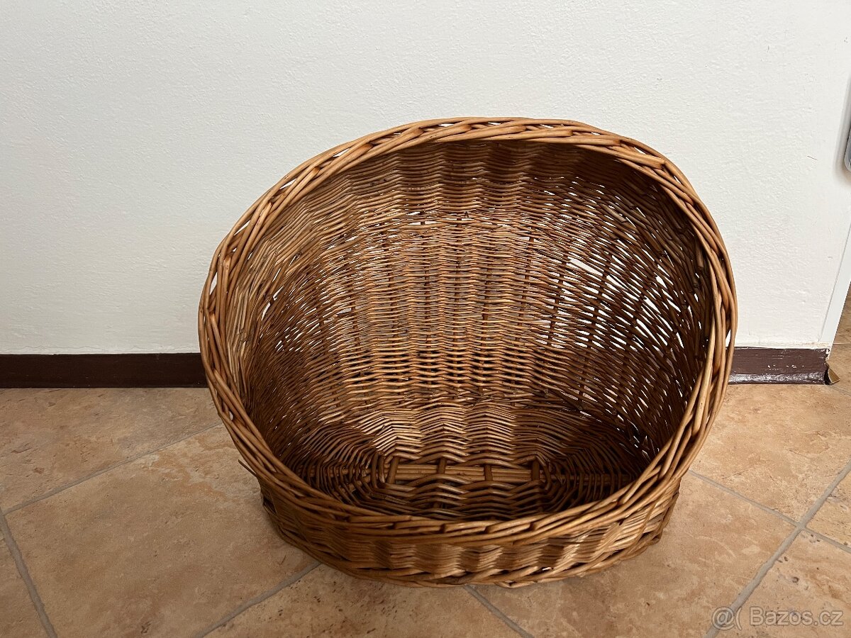 Proutěný košík pro kočku - 2