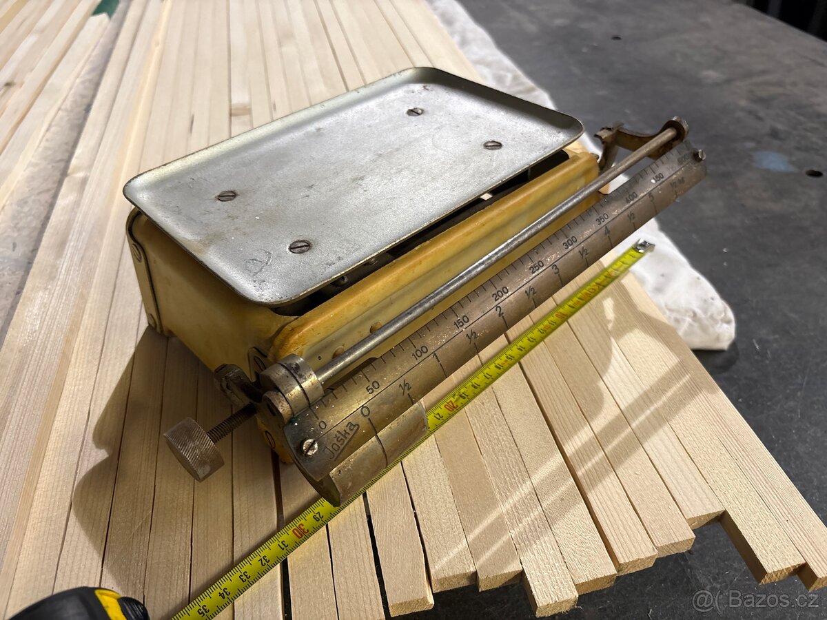 Domácí kuchyňská váha - 2