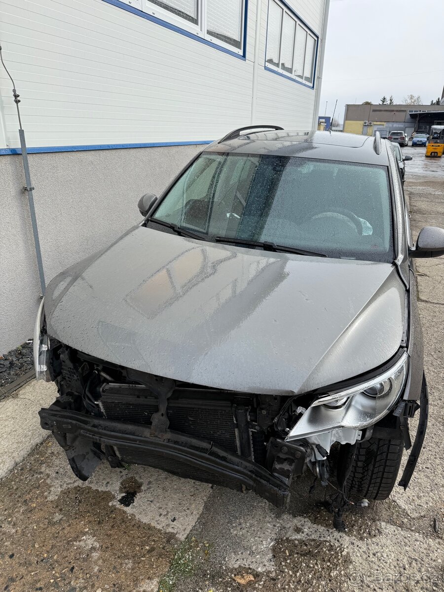 Náhradní díly VW Tiguan 5N - 2