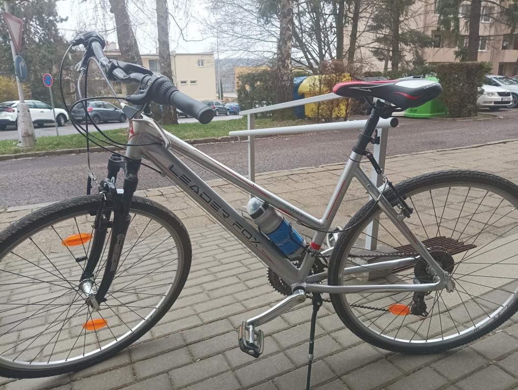 Dámské trekové kolo - 2