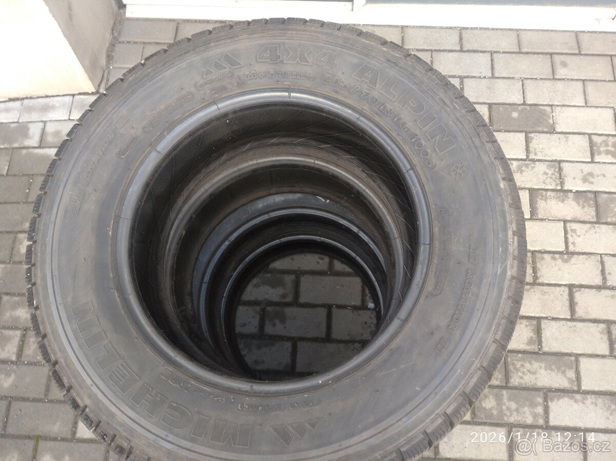 215/70 R16 100S - 800,- za sadu 4 ks - 2