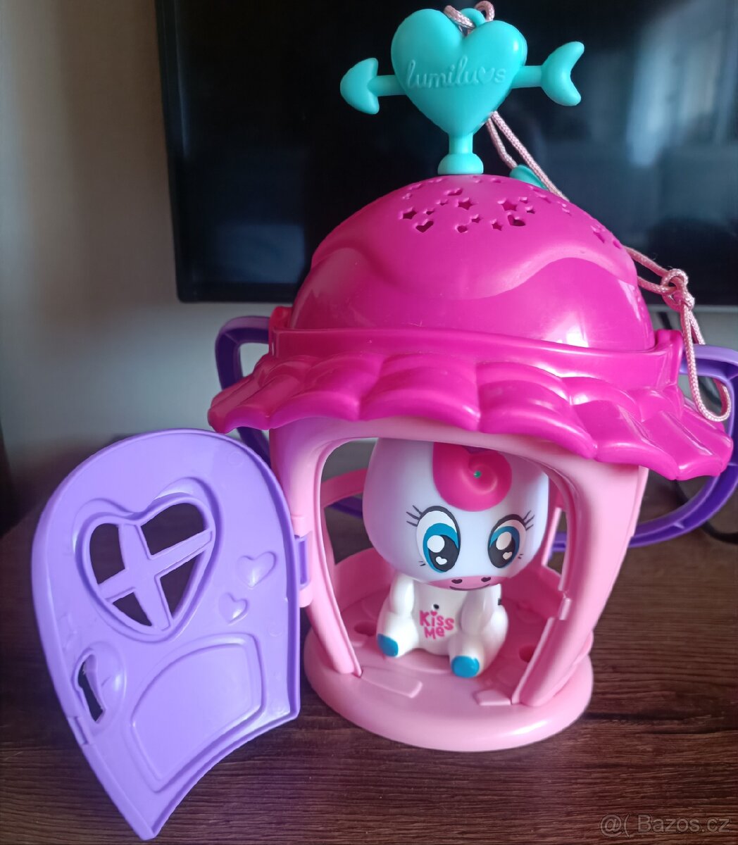 Plastový domeček s jednorožcem - 2