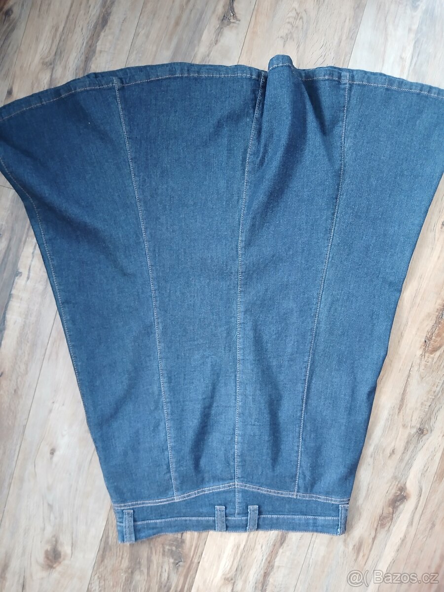 Dámská džinová sukně. - 2