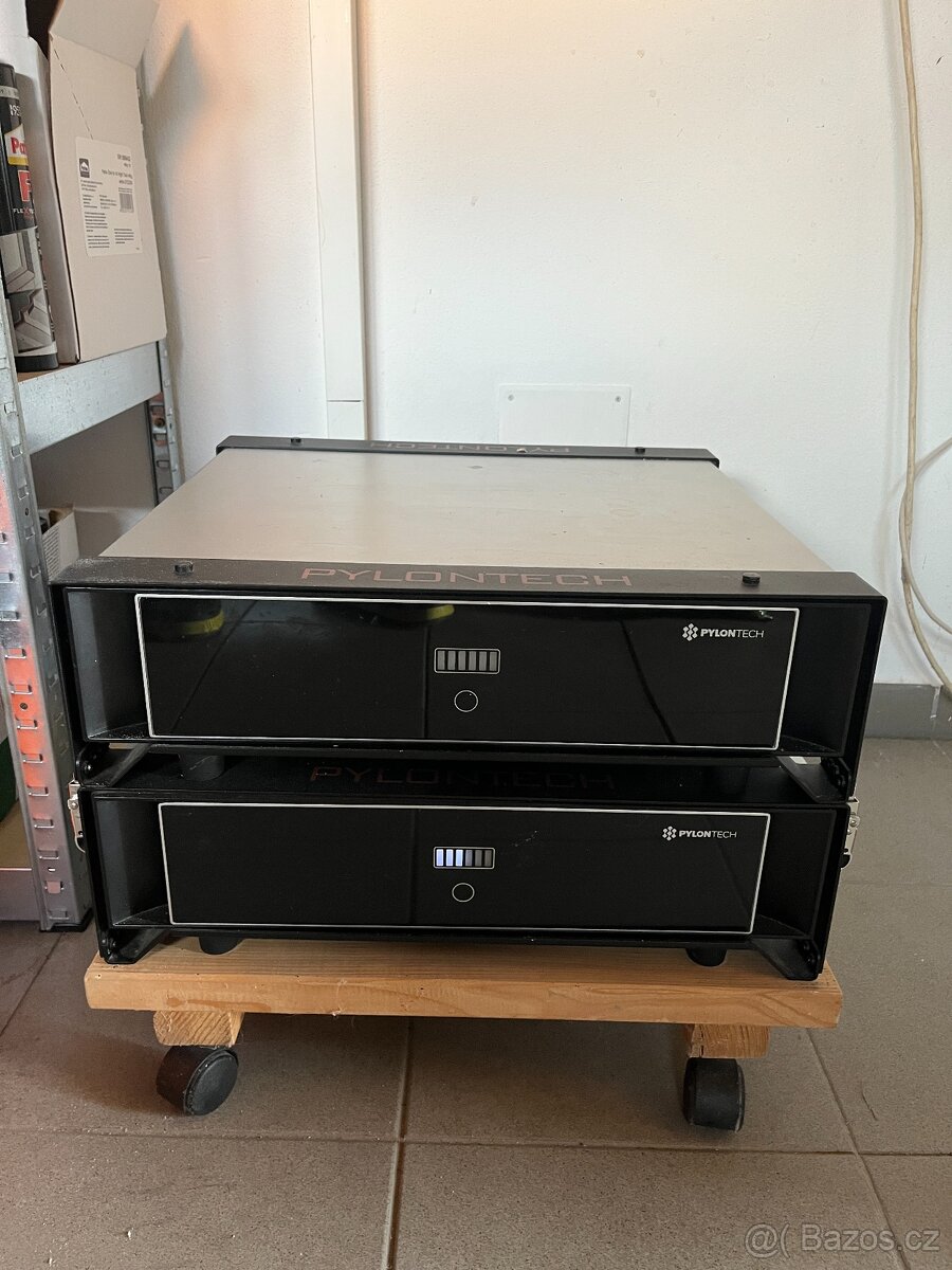 Měnič + baterie - 2