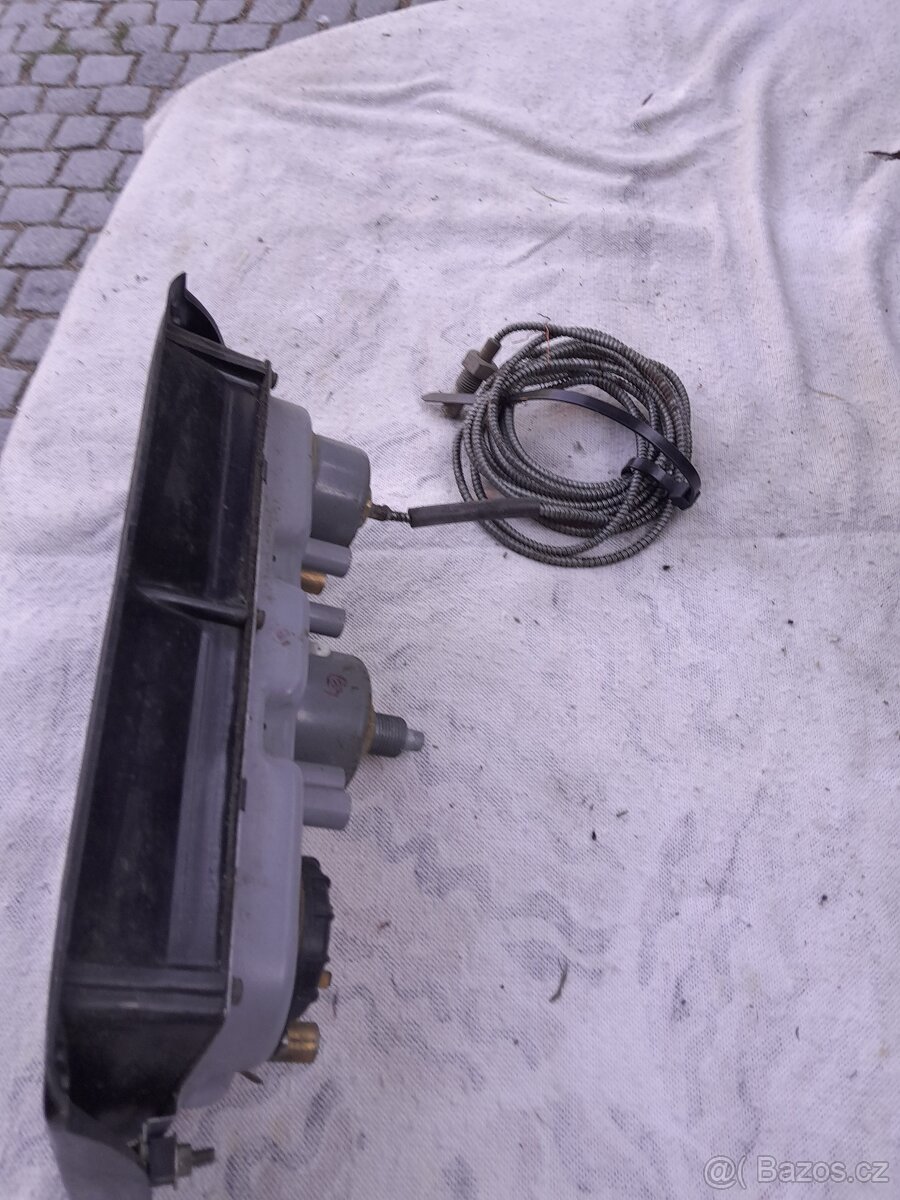 Š1000 MB - 2