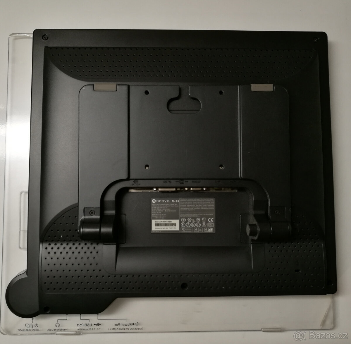 Monitor 19 - 2