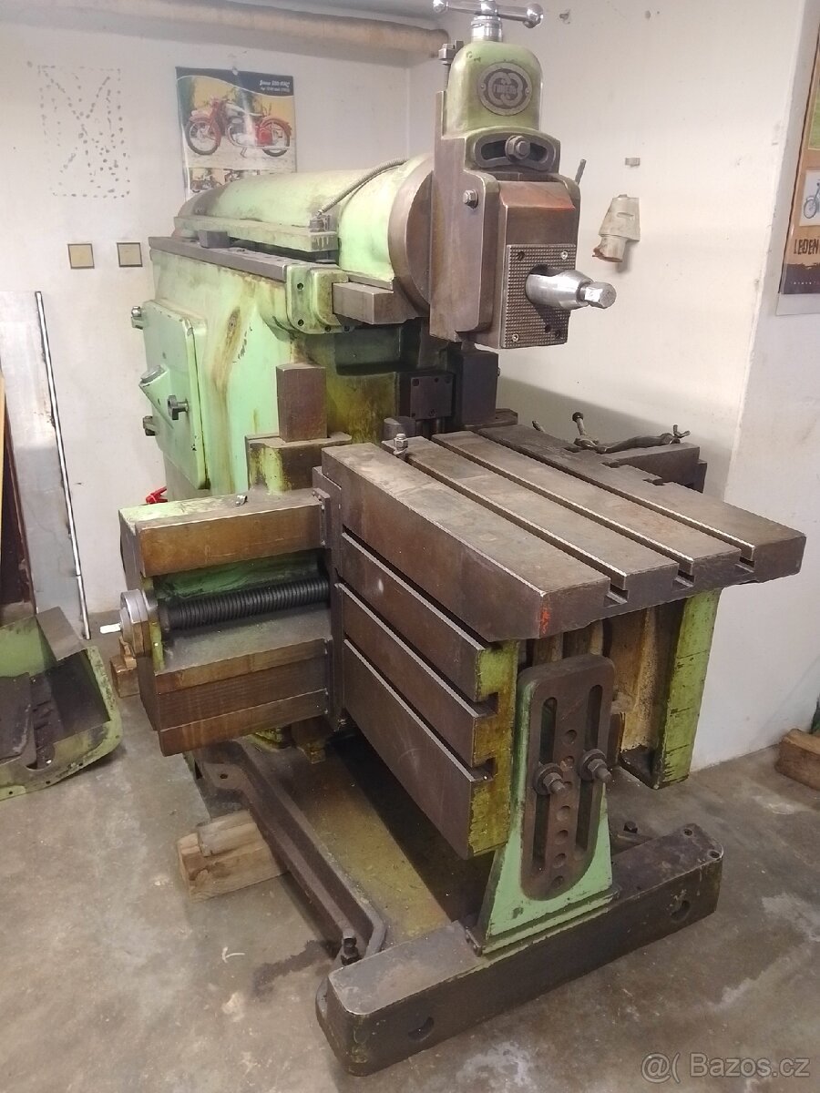 Vodorovná obrážečka 7M36 - 2