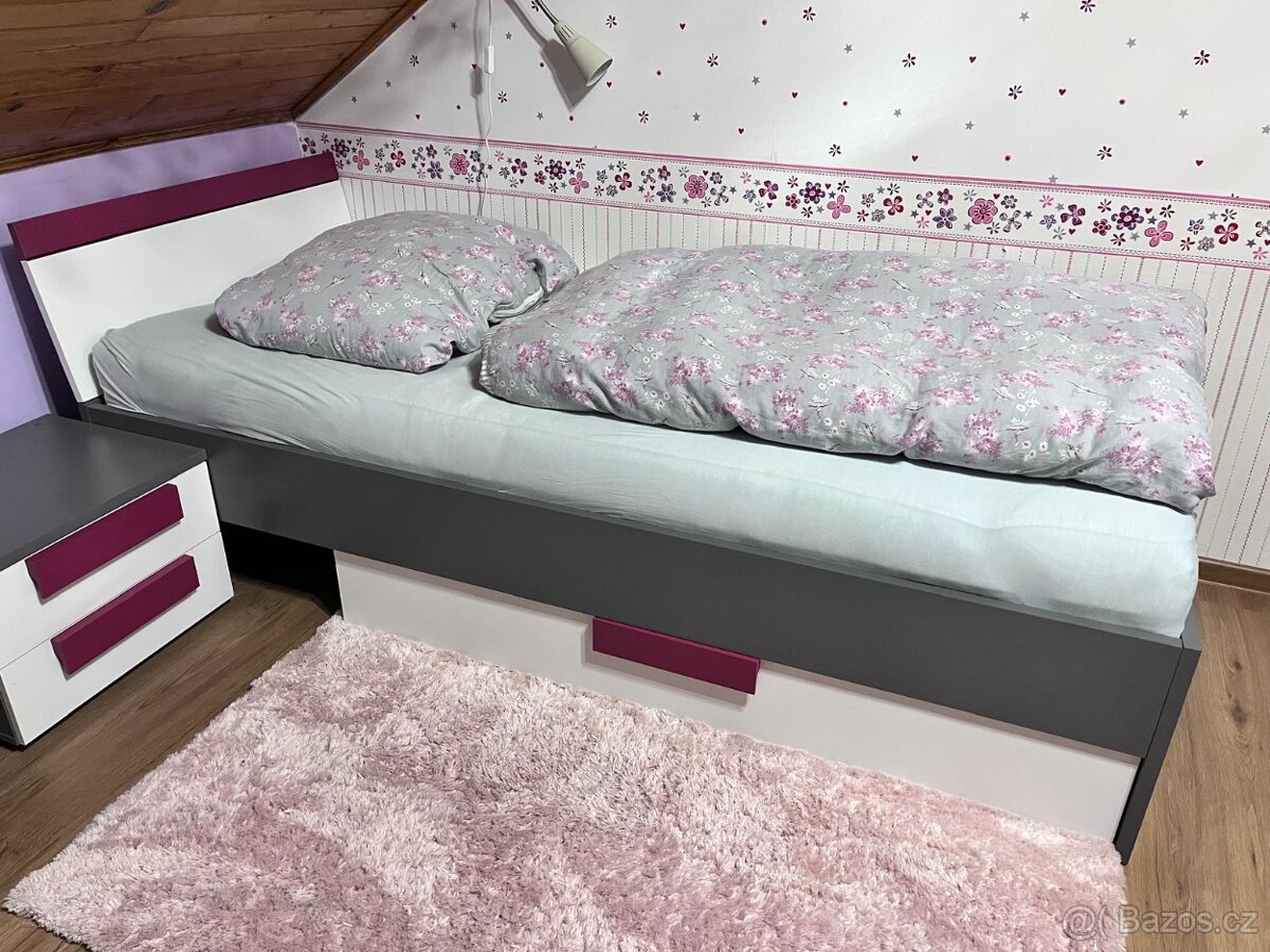 Prodám postel 90x200 - 2