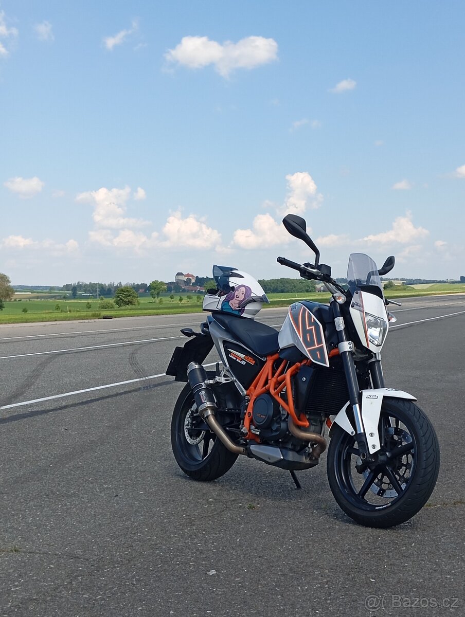 KTM Duke 690 - 2