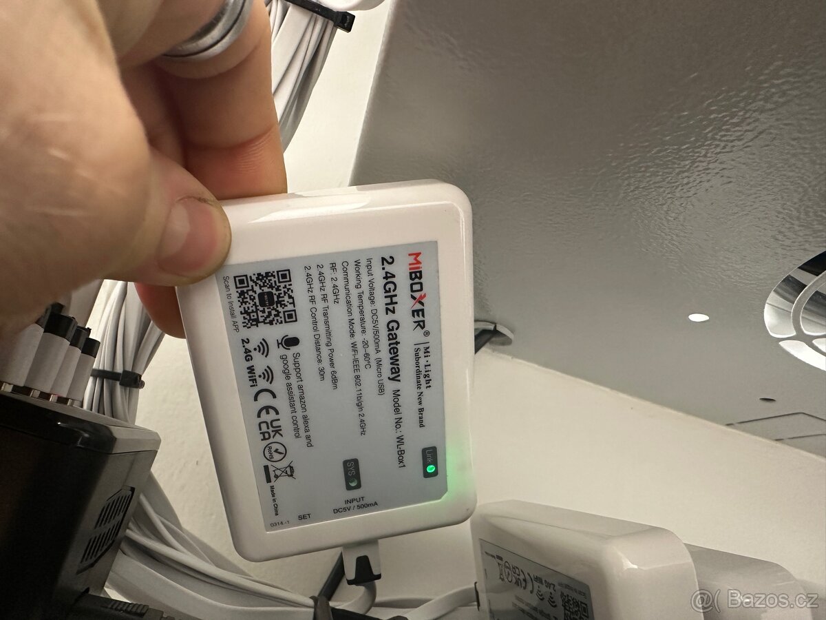 MiBoxer WL-BOX1 2.4GHz – WiFi brána pro LED osvětlení - 2