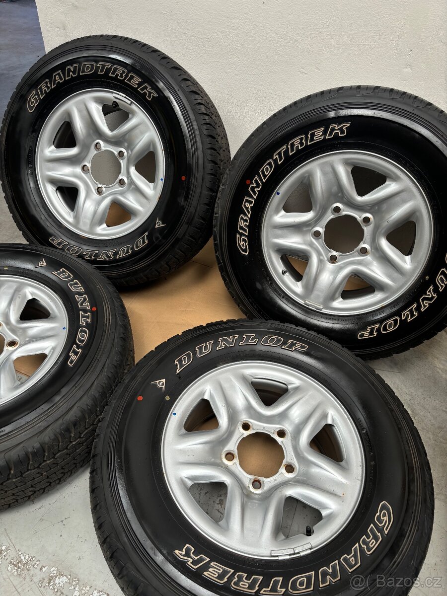 285/65/17 Dunlop Grandtrek Nová sada Toyota Landcruiser