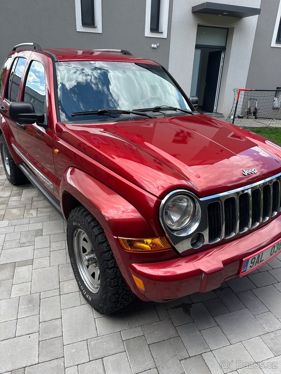 Jeep Cherokee KJ , Liberty , 2,8 CRD , r.v. 2007