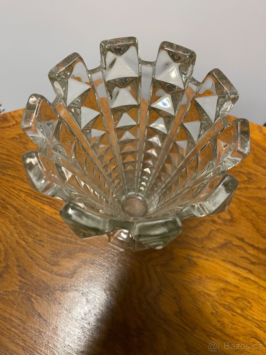 Skleněná váza - 2