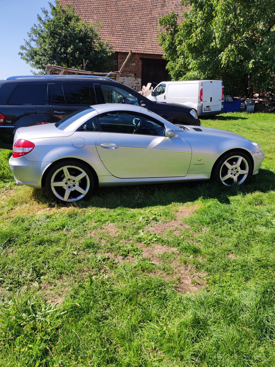 Mercedes Benz Cabriolet - 2