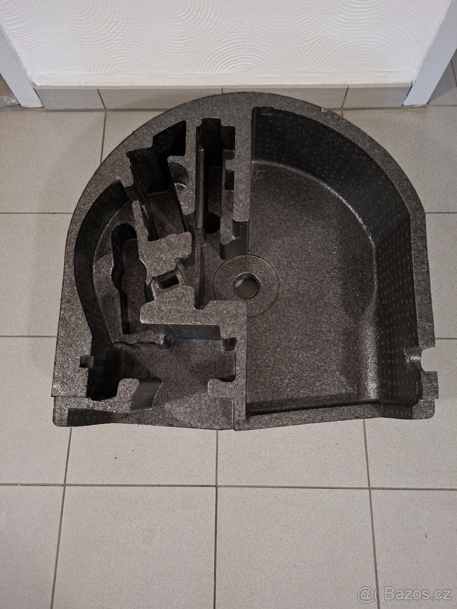 Poystyrenová vkladka do kufru VW Polo 6R - 2